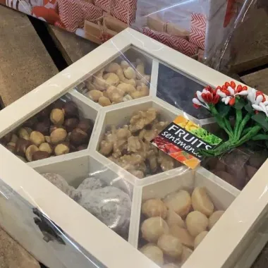 REGALO CAJA DE FRUTOS SECOS